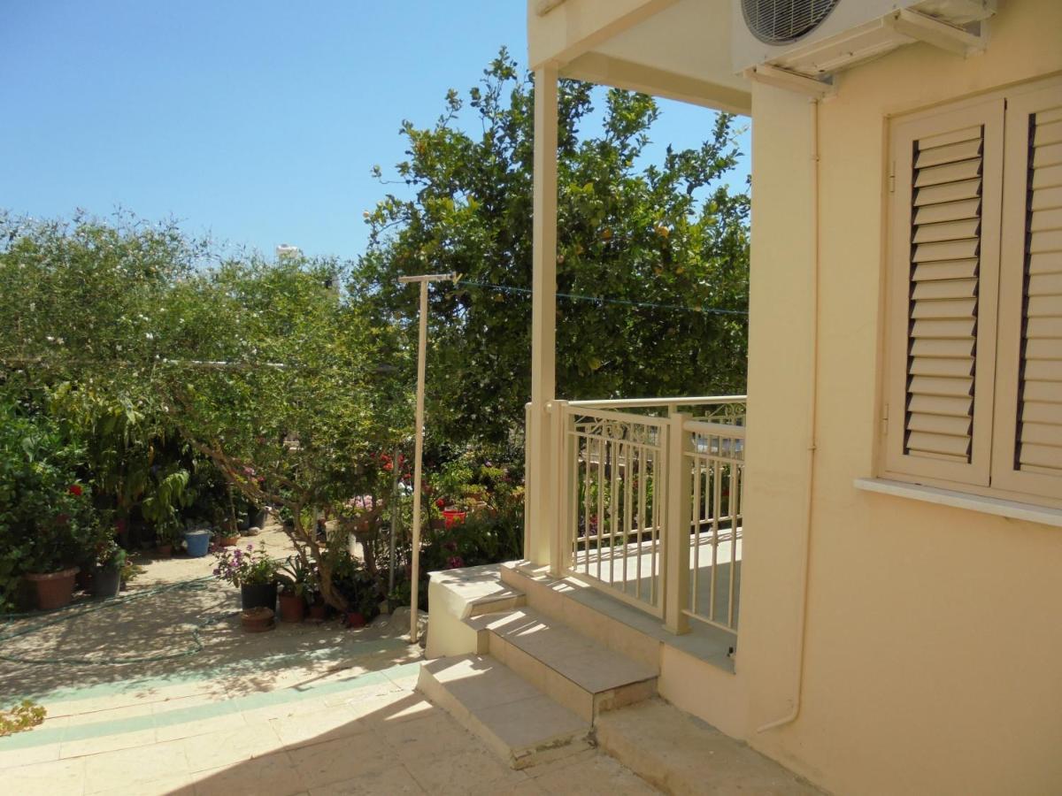 Niki Court Holiday Apartments Paphos Esterno foto