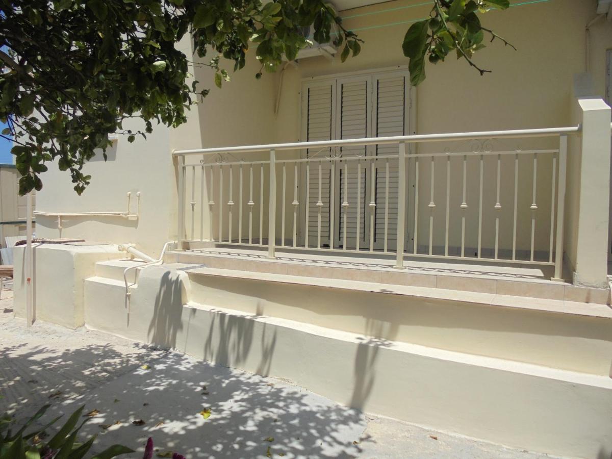 Niki Court Holiday Apartments Paphos Esterno foto