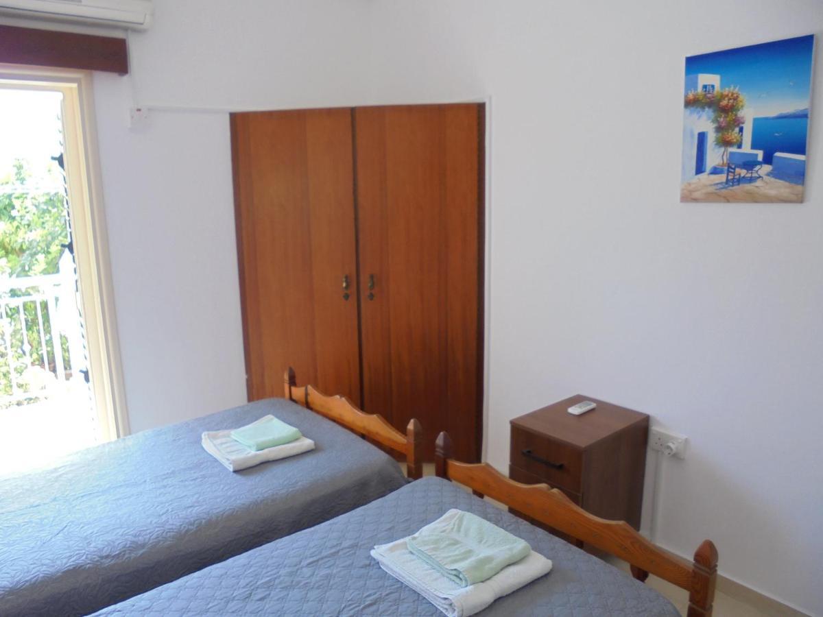 Niki Court Holiday Apartments Paphos Esterno foto