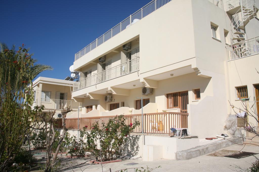Niki Court Holiday Apartments Paphos Camera foto