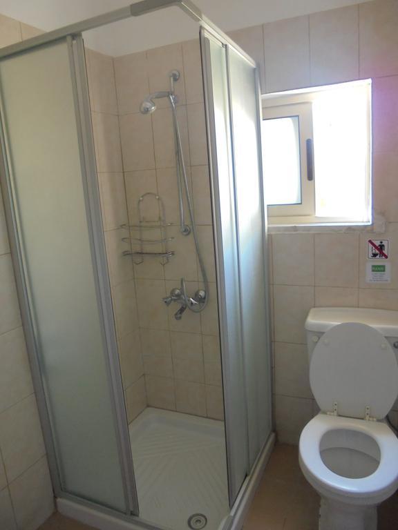 Niki Court Holiday Apartments Paphos Esterno foto